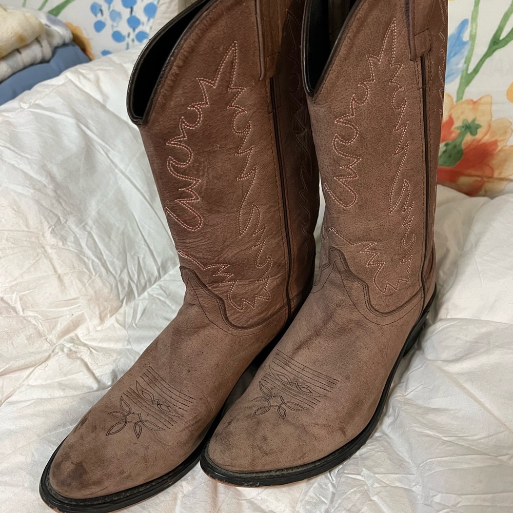 Woman’s cowgirl boots